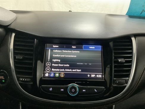 Used 2019 Chevrolet Trax Premier w/ Midnight Edition image 30