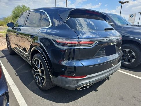 Used 2019 Porsche Cayenne E-Hybrid AWD/4WD image 4