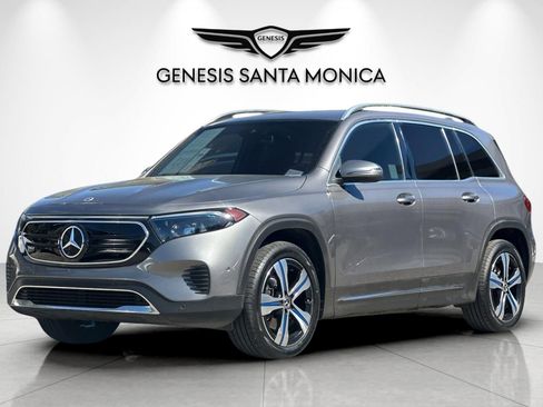 Used 2023 Mercedes-Benz EQB 250+ w/ Exclusive Package image 9