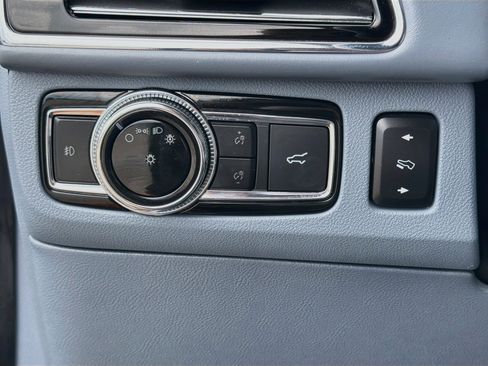 Used 2018 Lincoln Navigator Black Label AWD/4WD image 37