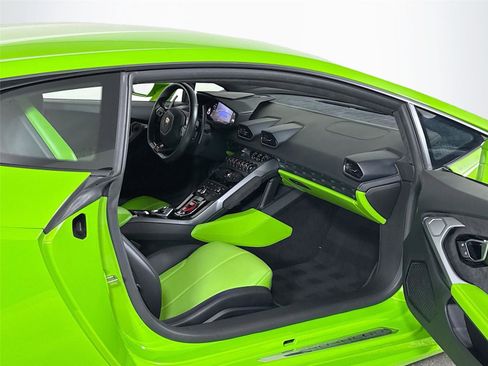 Used 2018 Lamborghini Huracan LP 580-2 image 27
