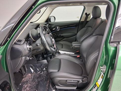 Used 2024 MINI Cooper S FWD image 5