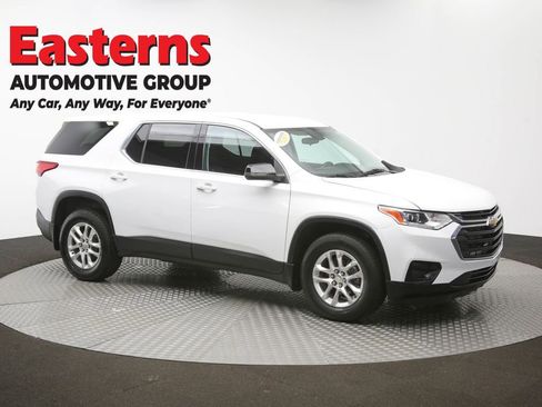 Used 2021 Chevrolet Traverse LS w/ LPO, Floor Liner Package AWD/4WD image 48