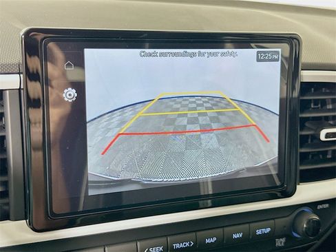 New 2025 Hyundai Venue Limited image 10