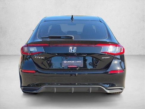 Used 2025 Honda Civic Sport image 6