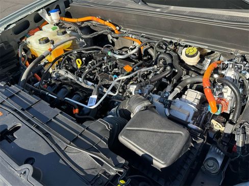 Used 2022 Ford Maverick XLT image 25