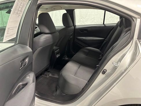 Used 2026 Toyota Corolla LE FWD image 42