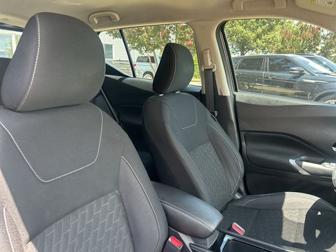 Used 2021 Nissan Kicks SV FWD image 25