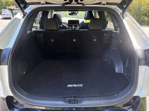 Used 2021 Toyota RAV4 XSE AWD/4WD image 24