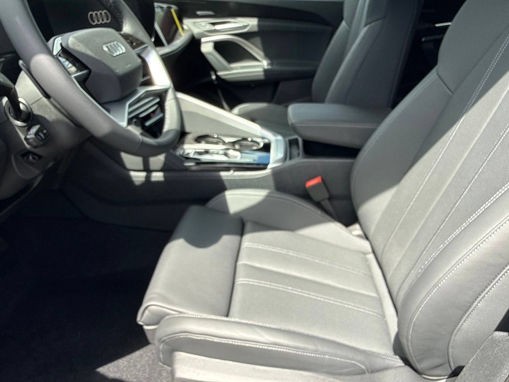 New 2026 Audi Q5 Premium Plus AWD/4WD image 15