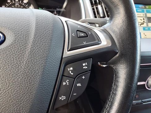 Used 2017 Ford Edge Titanium w/ Equipment Group 301A image 26
