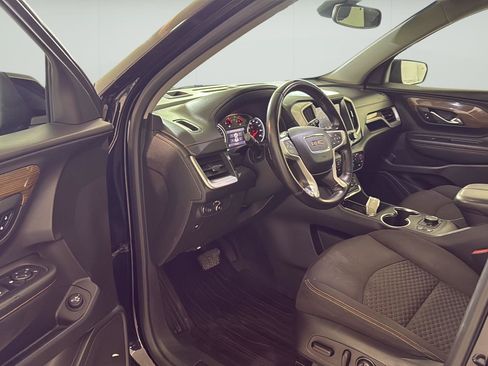 Used 2020 GMC Terrain SLE w/ Driver Convenience Package AWD/4WD image 13