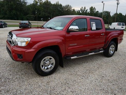 Used 2012 Toyota Tacoma PreRunner image 5