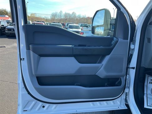 New 2026 Ford F450 XL image 18