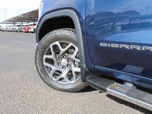 Used 2023 GMC Sierra 1500 SLT w/ SLT Premium Package image 13