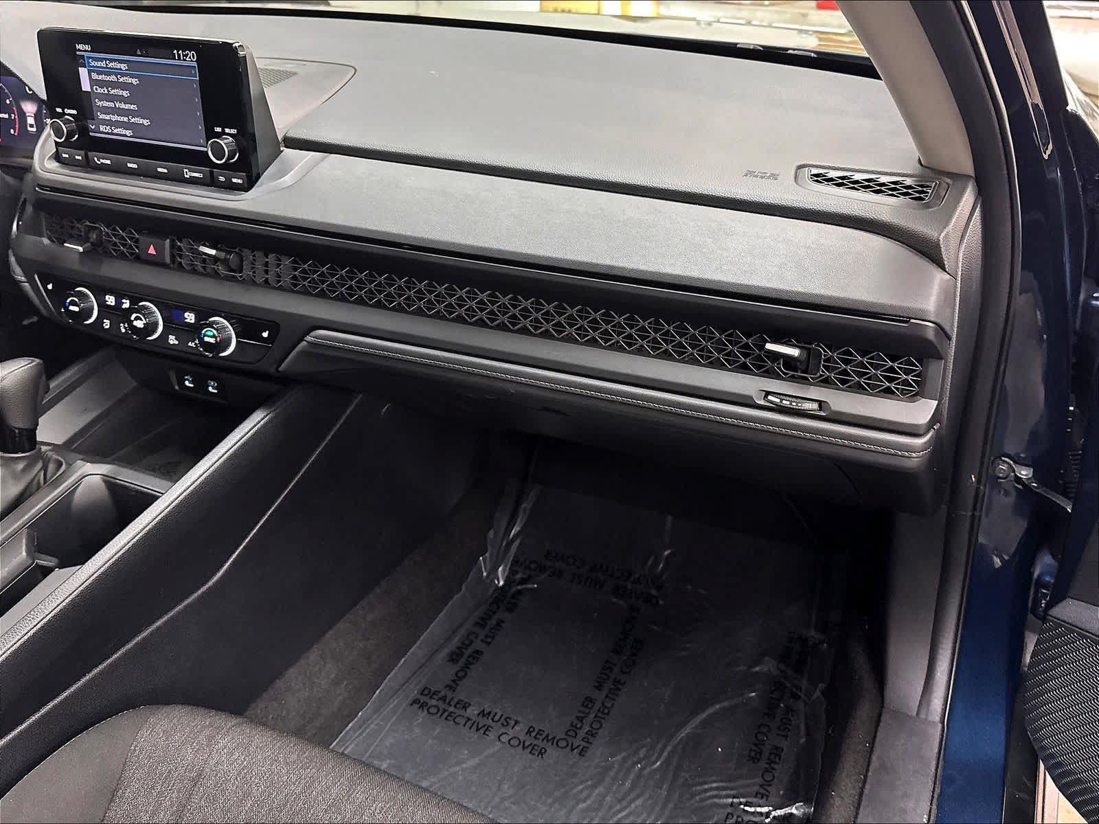 Used 2023 Honda Accord EX image 27