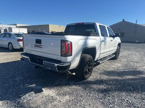 Used 2018 GMC Sierra 1500 SLT image 5