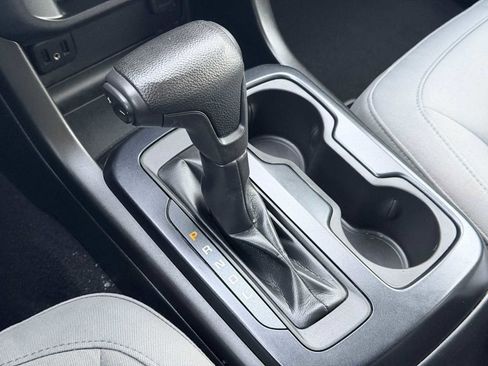 Used 2021 Chevrolet Colorado W/T w/ Custom Special Edition image 31