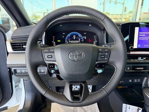 Certified 2026 Toyota Camry SE w/ Convenience Package FWD image 24