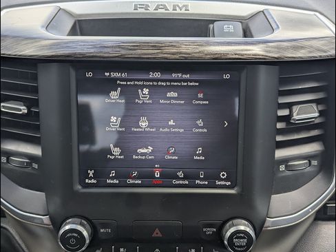 Used 2020 RAM 1500 Laramie AWD/4WD image 32