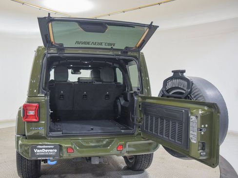 Used 2024 Jeep Wrangler High Altitude image 14