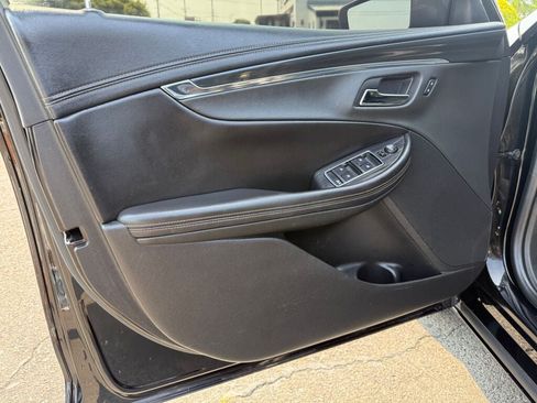 Used 2019 Chevrolet Impala LT w/ Sunroof and Spoiler Package FWD image 10