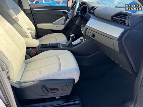 Used 2021 Audi Q3 2.0T Premium w/ Convenience Package image 14