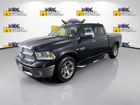 Used 2018 RAM 1500 Laramie AWD/4WD image 1