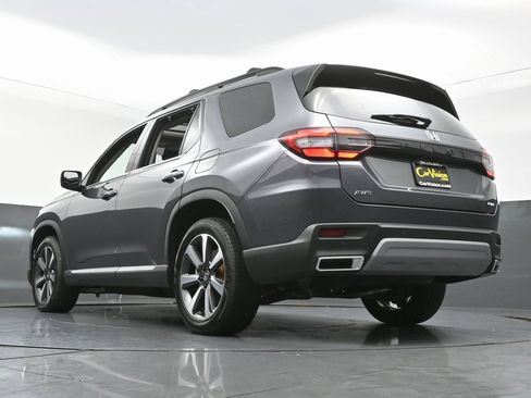 Used 2024 Honda Pilot Elite image 54