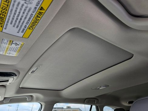 New 2025 Subaru Outback Limited image 8