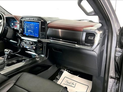 Used 2021 Ford F150 Lariat image 16