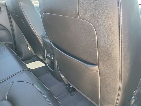 Used 2019 Chevrolet Colorado ZR2 image 37