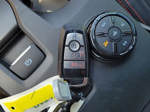 Certified 2024 Ford Ranger Raptor AWD/4WD image 29
