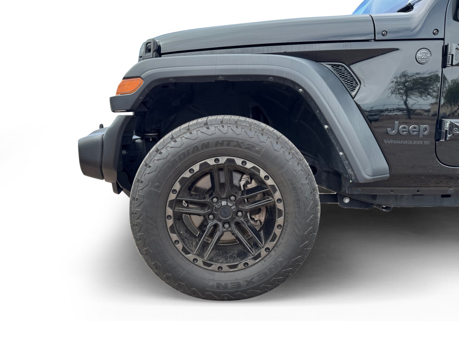 Used 2024 Jeep Wrangler Sport AWD/4WD image 9