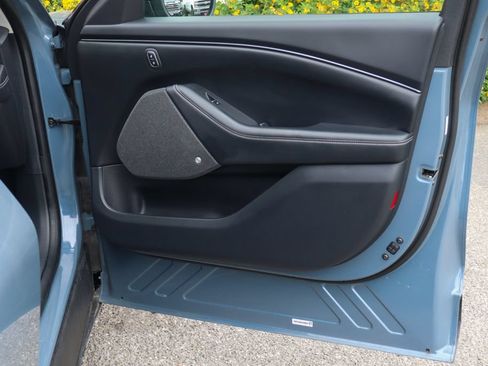 Used 2023 Ford Mustang Mach-E Premium RWD image 45