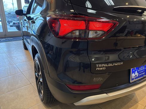 Used 2024 Chevrolet TrailBlazer LT w/ Convenience Package image 12