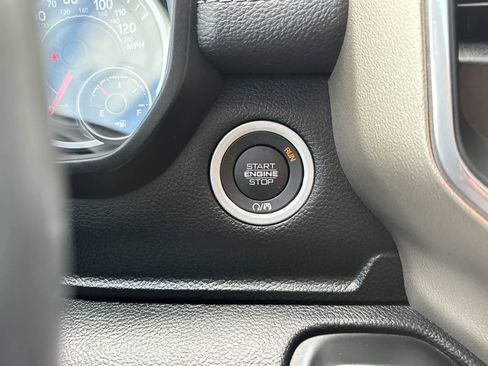 Used 2020 RAM 1500 Laramie image 26