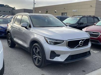 Used 2023 Volvo XC40 B4 Core w/ Convenience Package