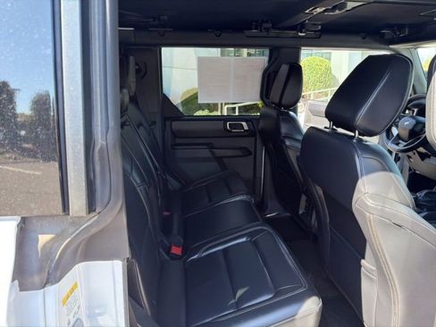 Used 2025 Ford Bronco Outer Banks AWD/4WD image 23
