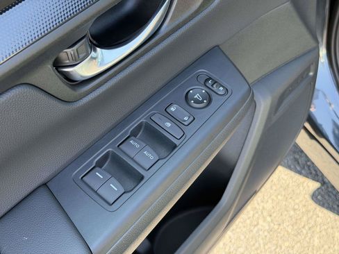 Used 2026 Honda CR-V Sport image 7
