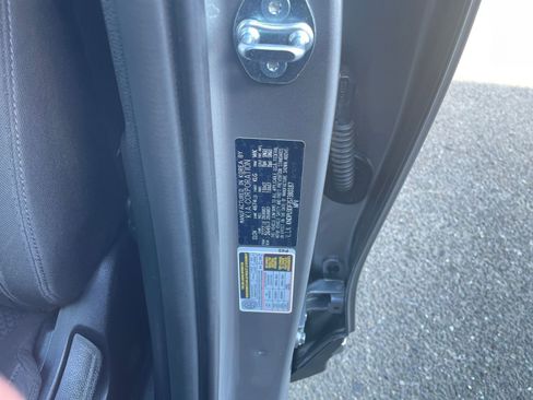 Used 2025 Kia Sportage LX image 29