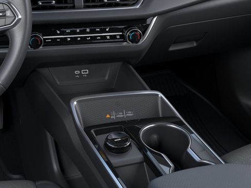 New 2026 Chevrolet Equinox LT w/ Convenience Package II image 23