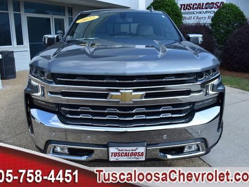 Used 2022 Chevrolet Silverado 1500 LTZ AWD/4WD image 4