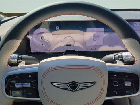Used 2025 Genesis GV80 3.5T e-SC image 23