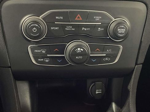 Used 2020 Dodge Charger GT w/ Blacktop Package image 30