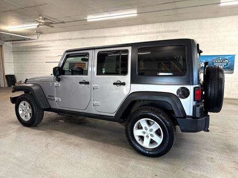 Used 2015 Jeep Wrangler Unlimited Sport w/ Quick Order Package 24S image 2