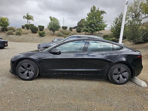 Used 2021 Tesla Model 3 Standard Range Plus RWD image 11
