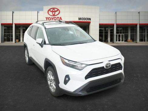 New 2025 Toyota RAV4 XLE Premium image 32