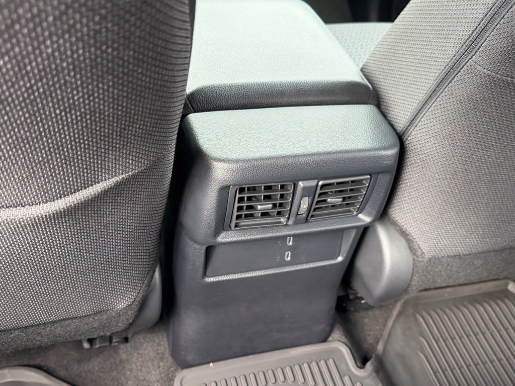 Certified 2026 Toyota 4Runner SR5 AWD/4WD image 18