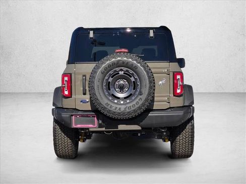 New 2025 Ford Bronco Badlands image 6